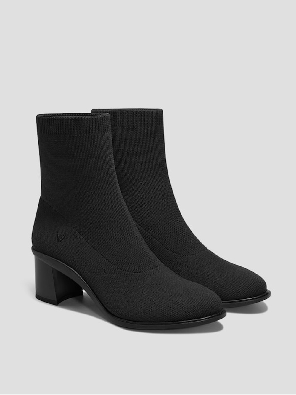 VIVAIA Amanda Almond Toe Running Heel Boots